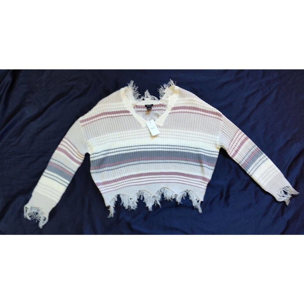 Rue 21 Crop Top Fringe V-neck Sweater Cream White Gray Pink Size Small